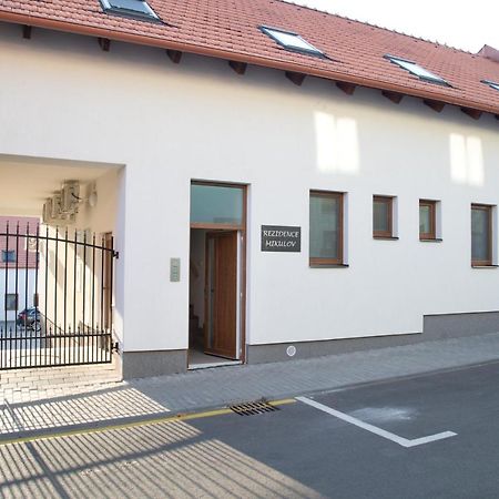 Mikulov Apartments - Apartman Misa Екстер'єр фото